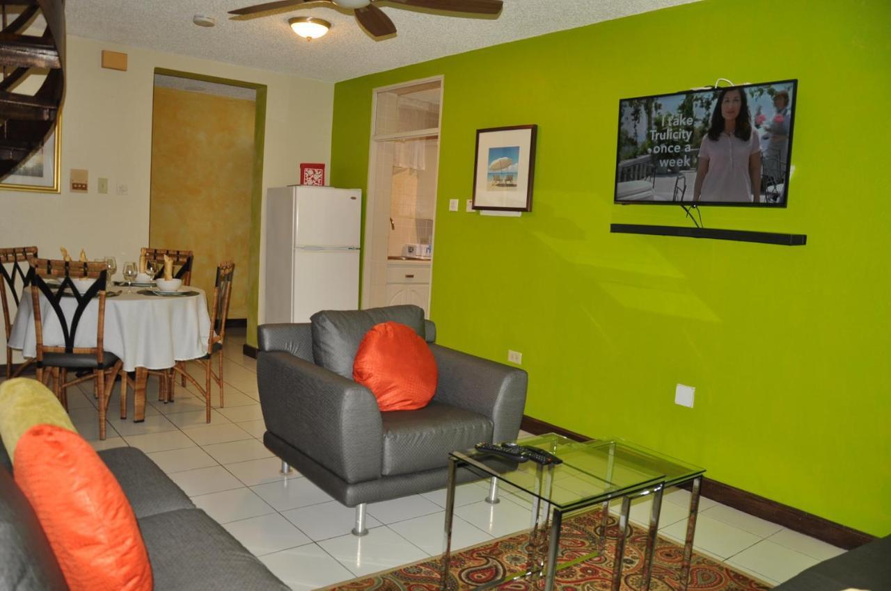 Beach Penthouse A25 Sandcastles Ocho Rios Exterior foto
